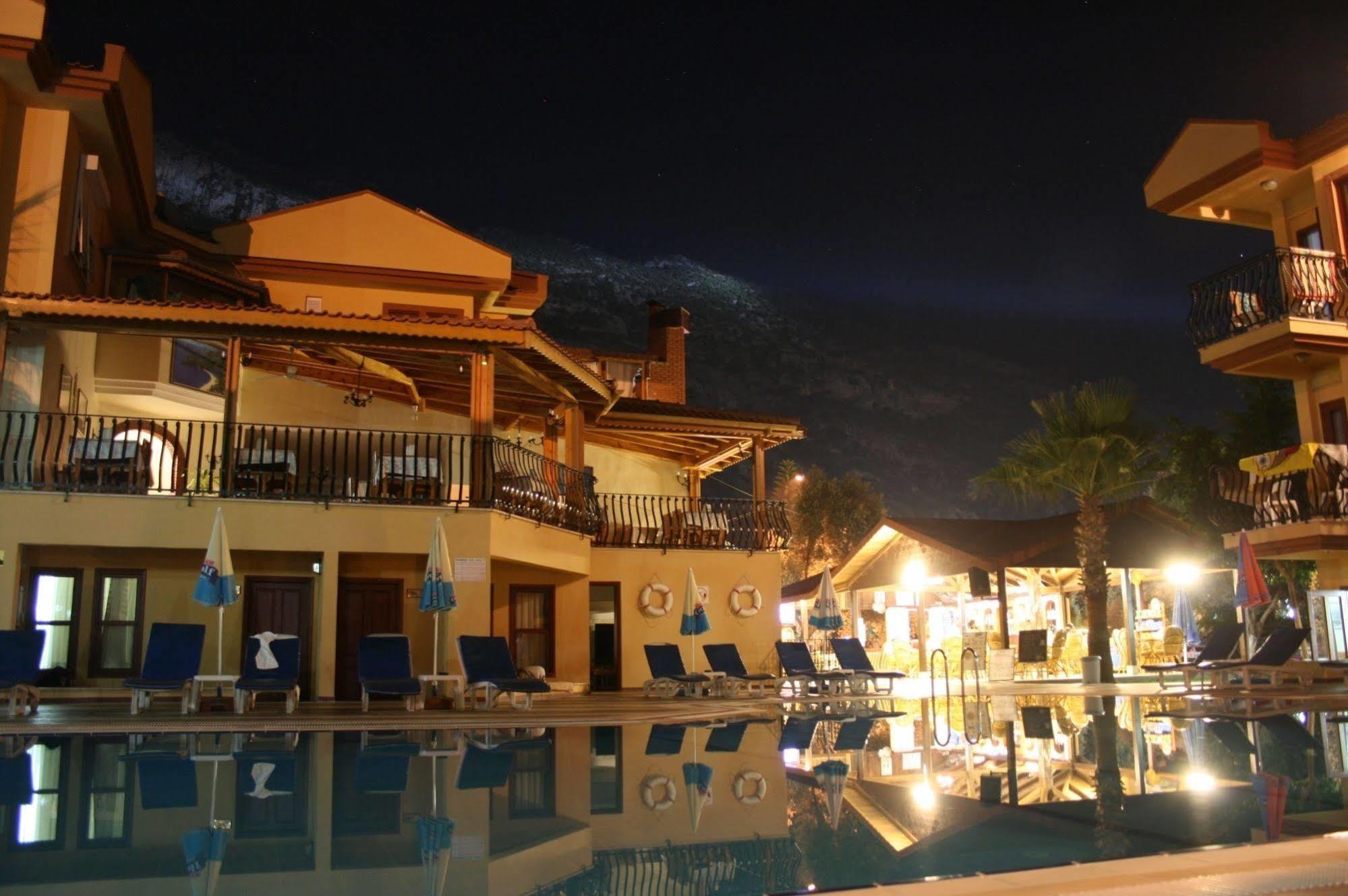 Belcehan Beach Oludeniz Luaran gambar